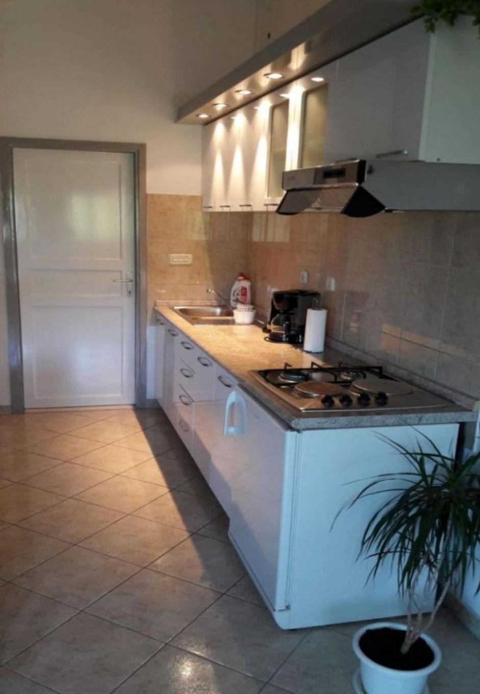 Apartments Antisa - With Playground Tučepi المظهر الخارجي الصورة